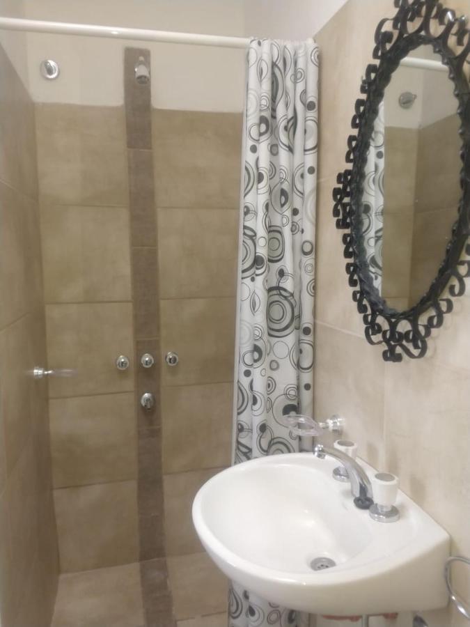 Appartement Departamento Amoblado à Villa María Extérieur photo